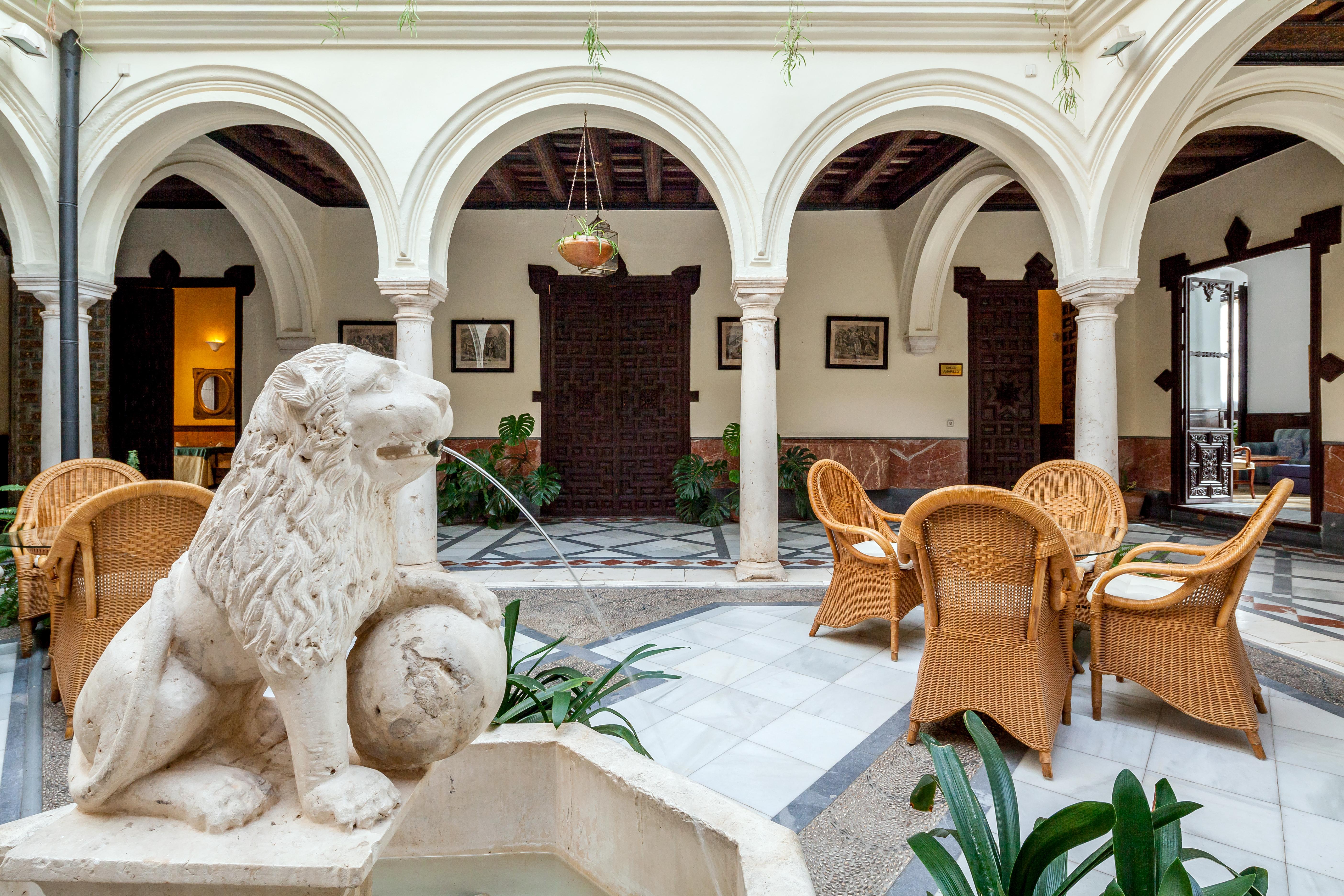Palacio Marques De La Gomera Osuna Exterior photo