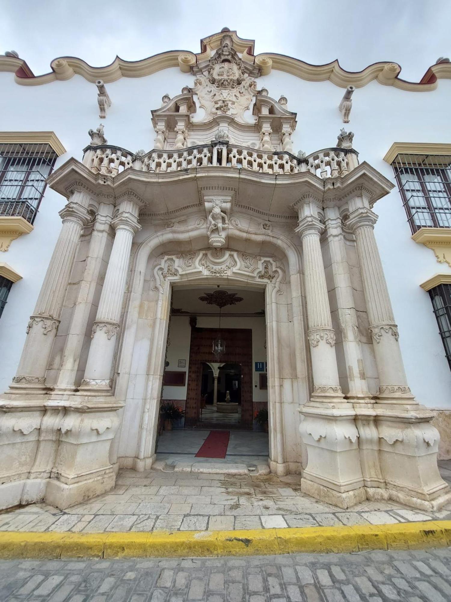 Palacio Marques De La Gomera Osuna Exterior photo